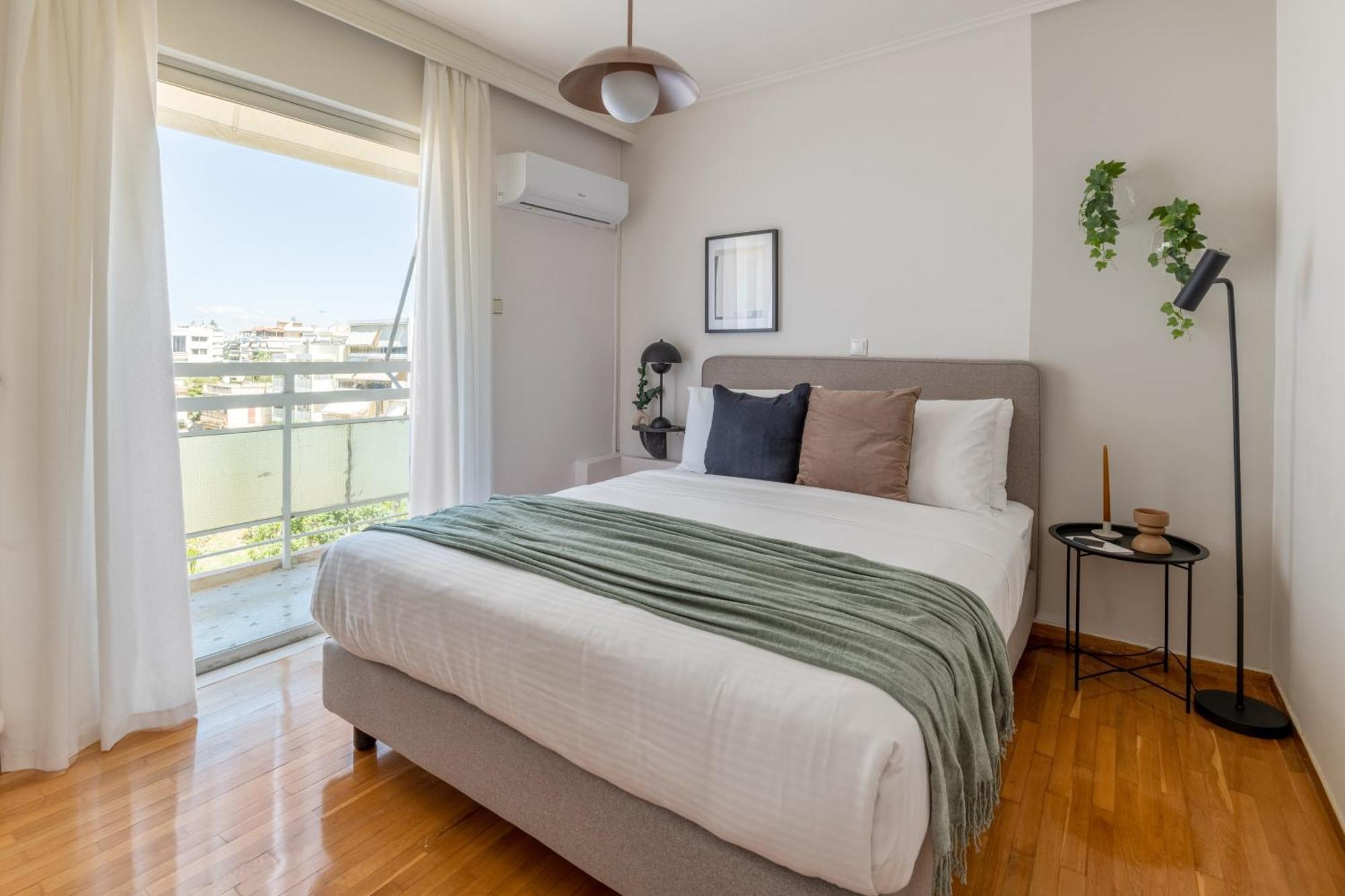 Apartment Modern Escape 2br In Glyfada By Upstreet Athen